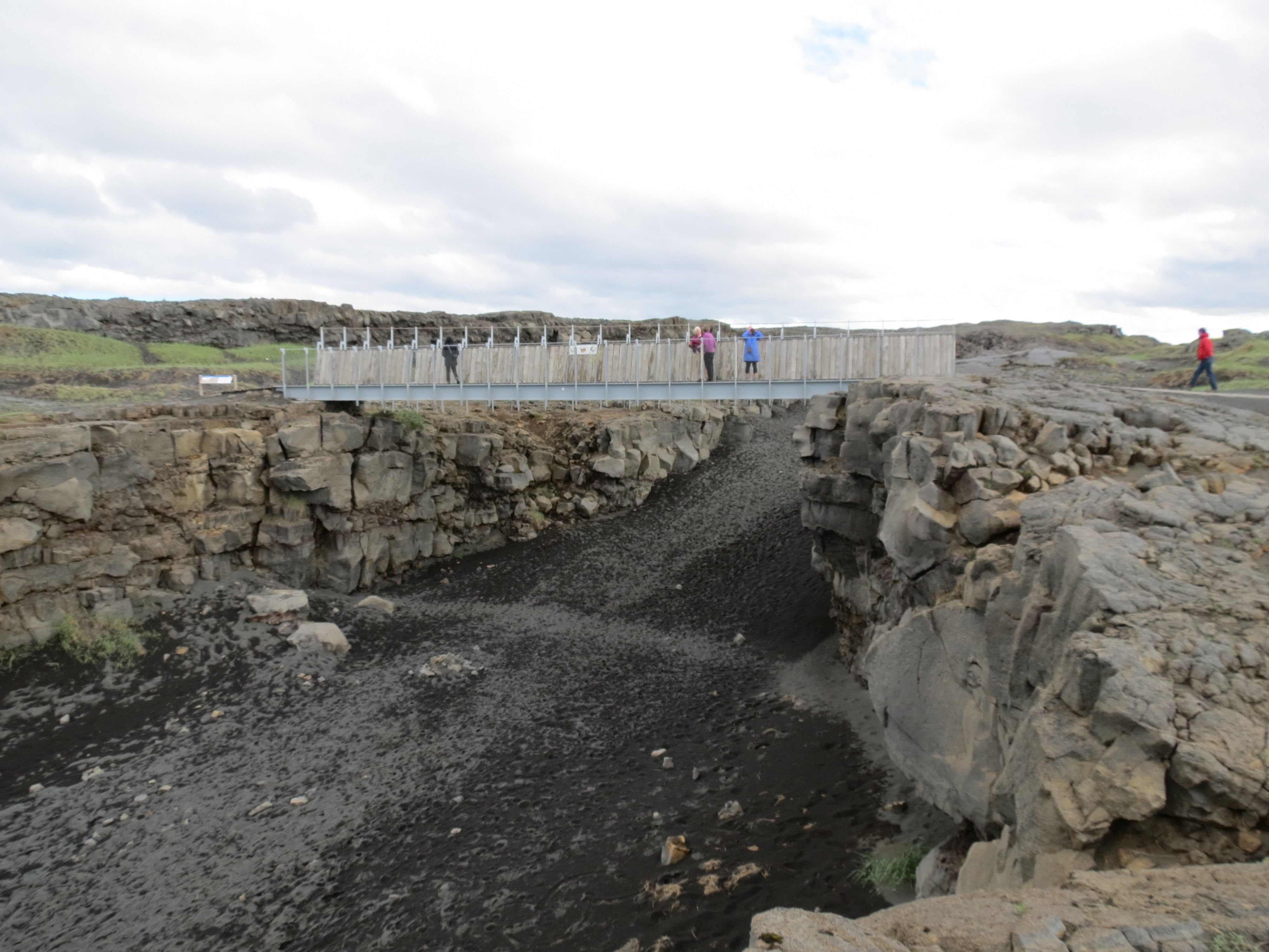 Bridge between the two continents