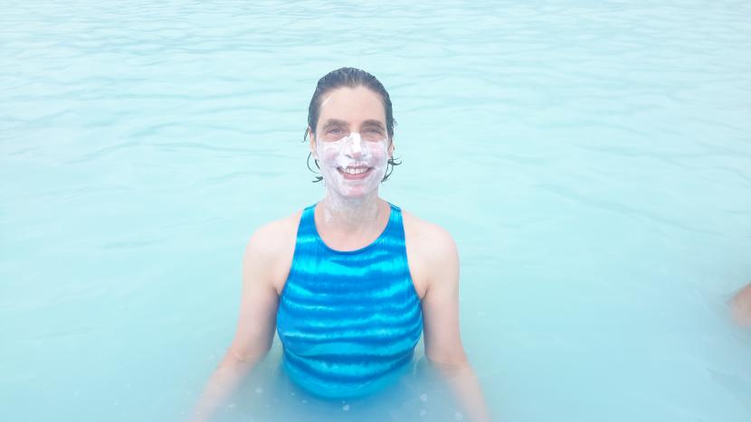 Shoshanna in muck